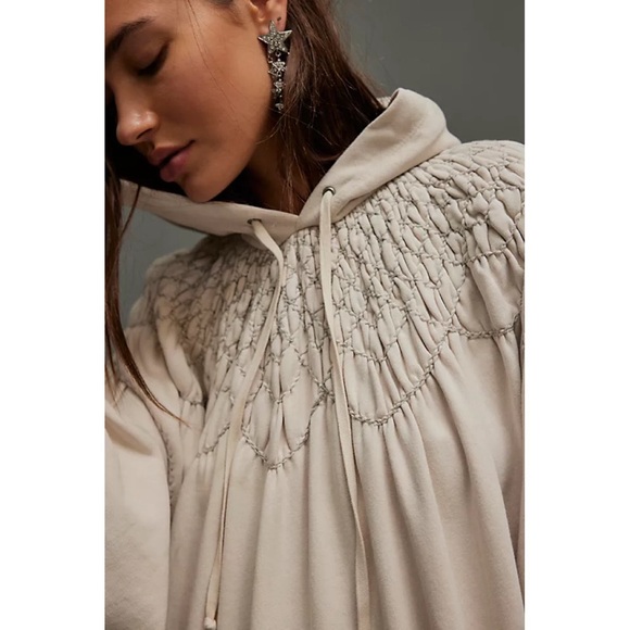 Marty Smocked Mini Dress Hoodie NWT XL - Picture 3 of 9